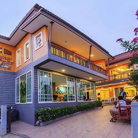 Hotel The Harbor Front เกาะล้าน Extérieur photo