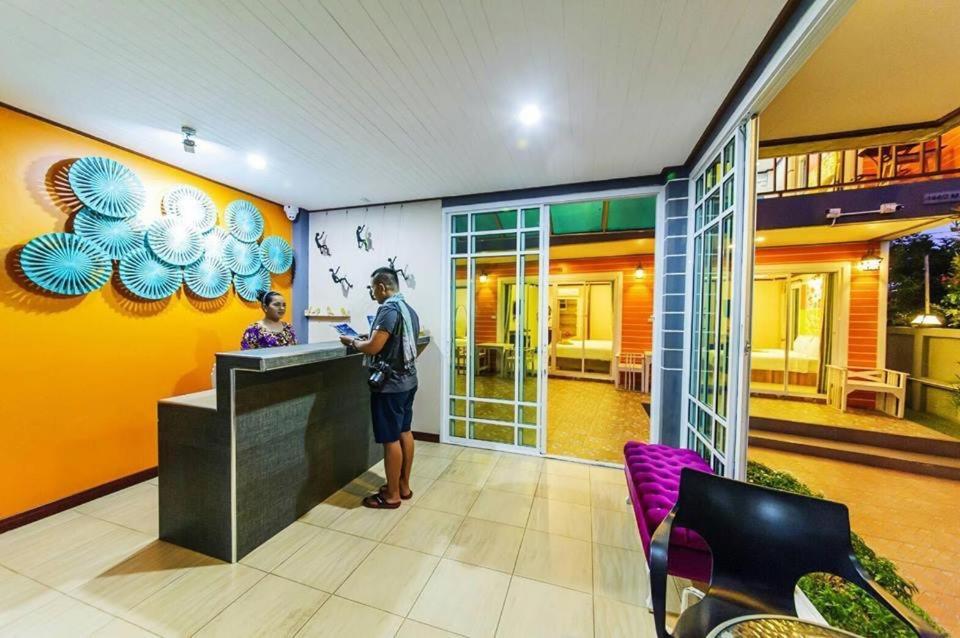 Hotel The Harbor Front เกาะล้าน Extérieur photo
