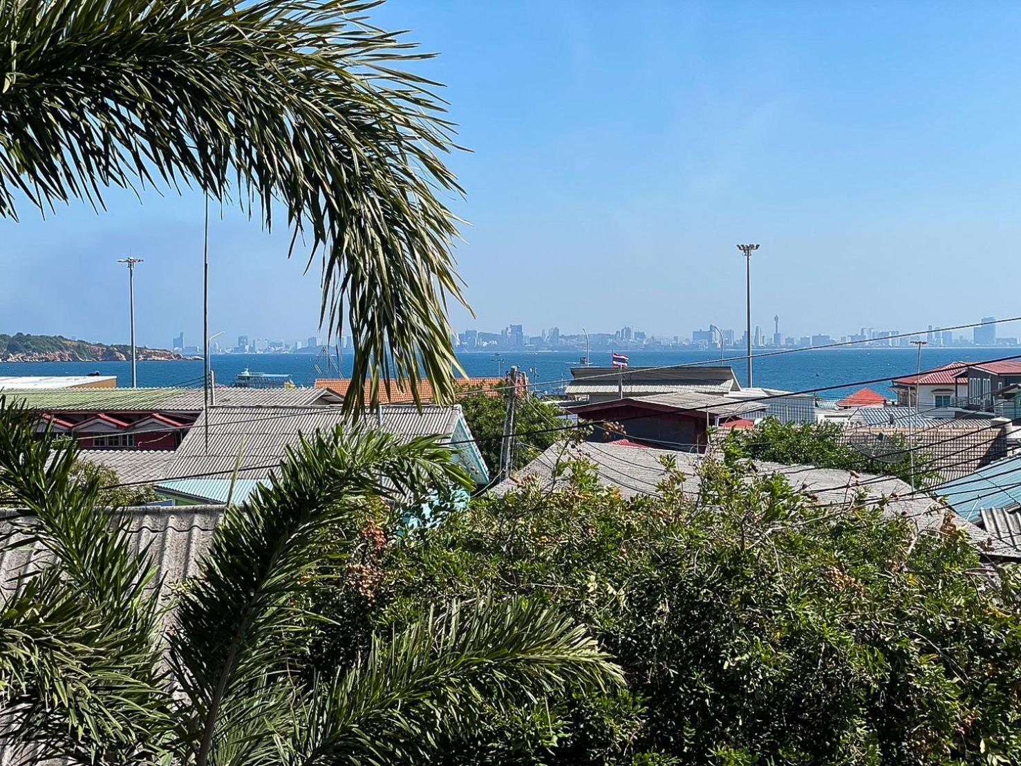 Hotel The Harbor Front เกาะล้าน Extérieur photo